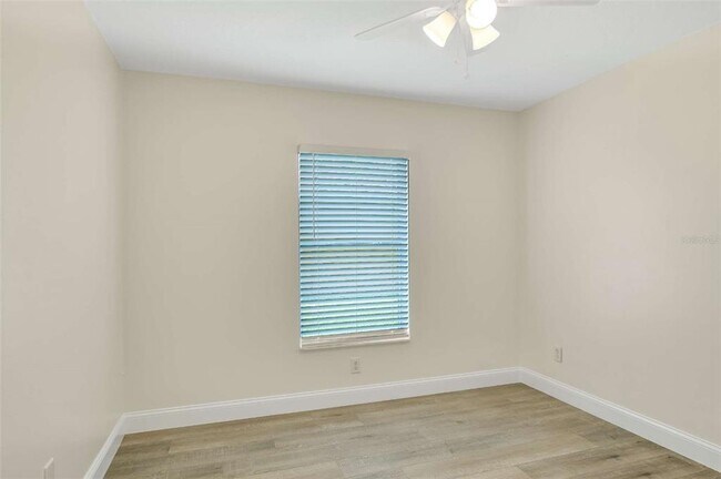 Building Photo - 51 Wellwood Ln