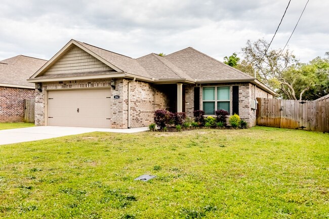 Building Photo - 4/2 Brick Home in Ft. Walton Beach