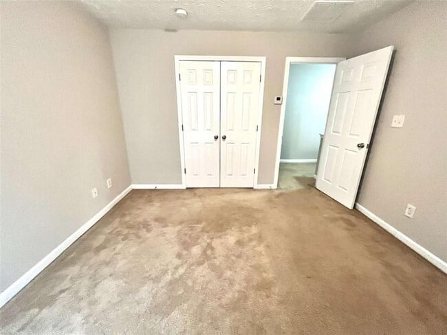 Building Photo - 1453 Little Creek Dr