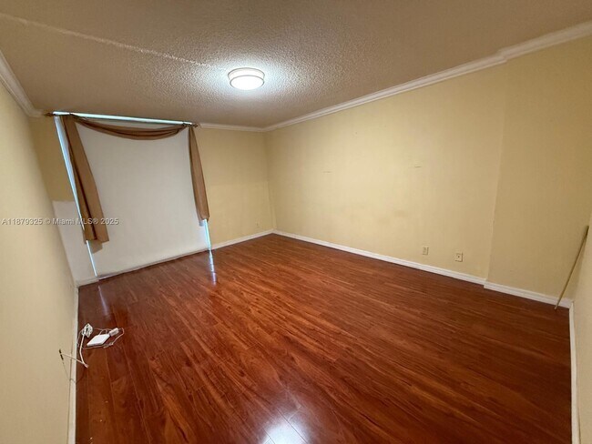 Building Photo - 1500 S Ocean Dr