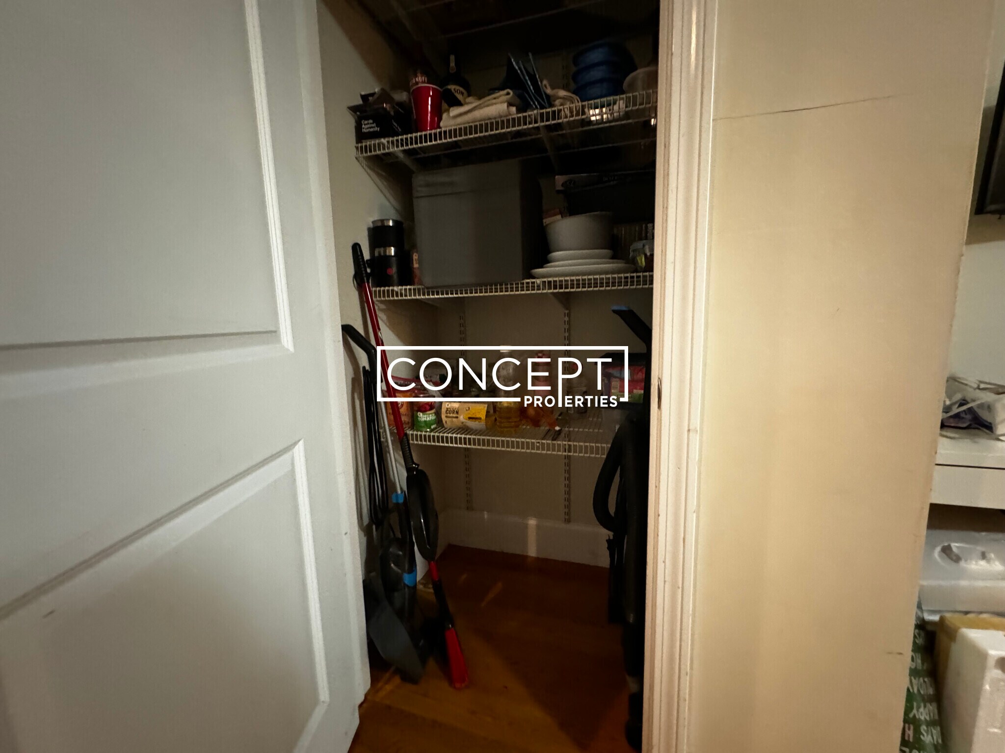 Building Photo - 14 Parker Hill Ave