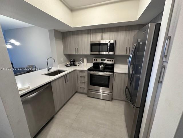 Building Photo - 17375 Collins Ave
