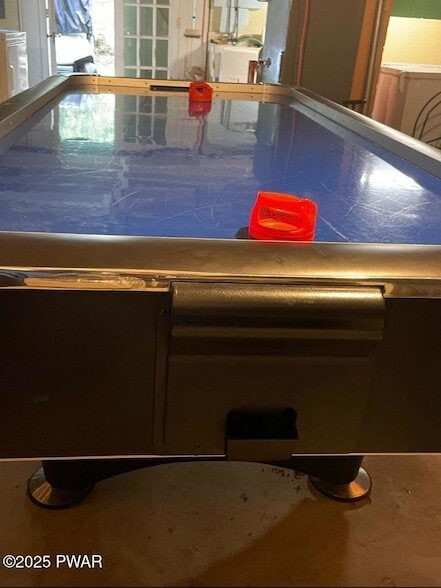 Building Photo - 46 Summit Cir