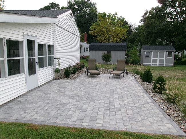 Building Photo - 3 Talbot Ave