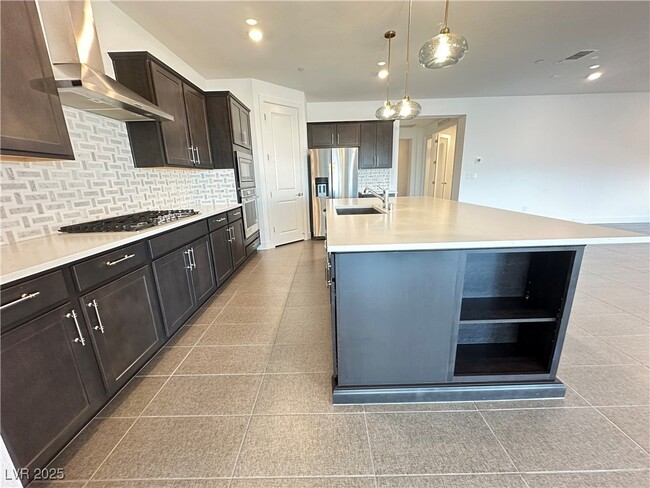 Building Photo - 6532 Corsari Rdg St