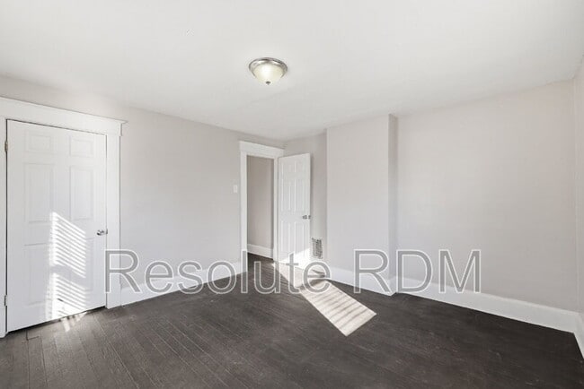 Building Photo - 1622 Yandes St