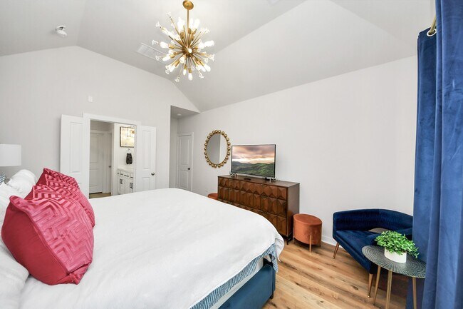 Building Photo - 15734 Autumn Sun Ct