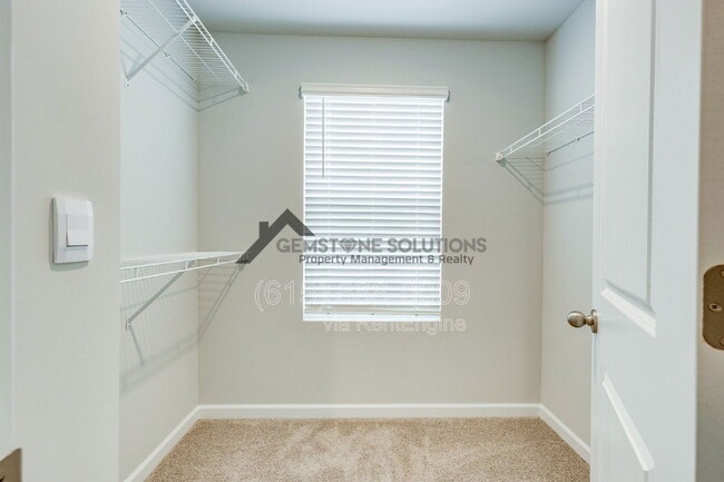 Building Photo - 4208 Oswin Dr