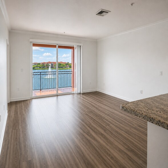 Building Photo - 4404 SW 160th Ave