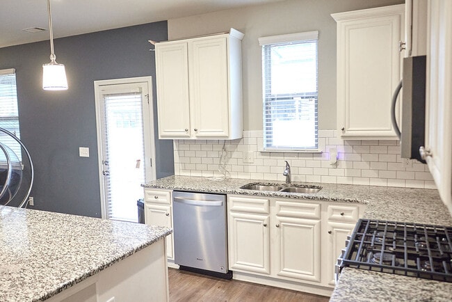 Building Photo - 7687 Volion Dr