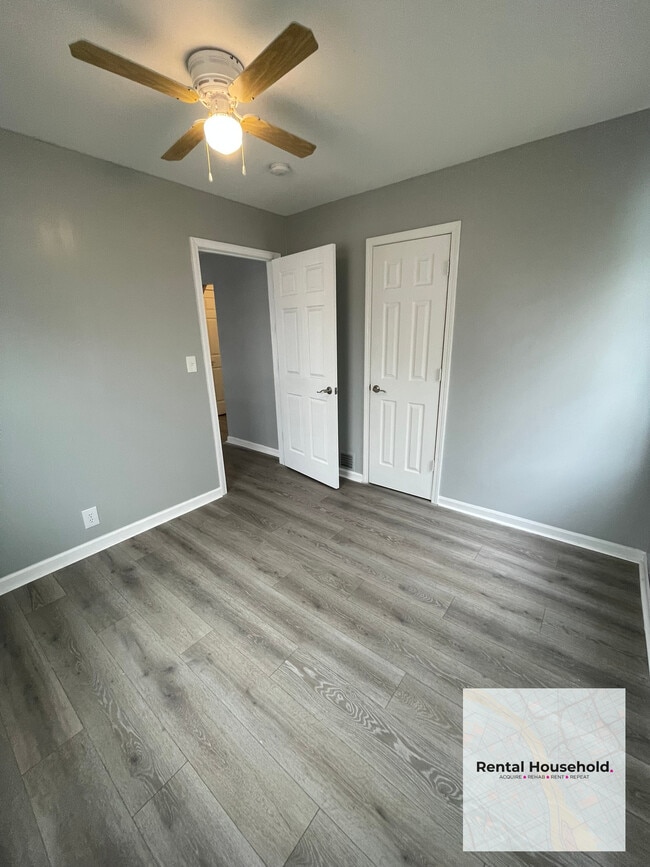 Building Photo - 19676 Kingsville St