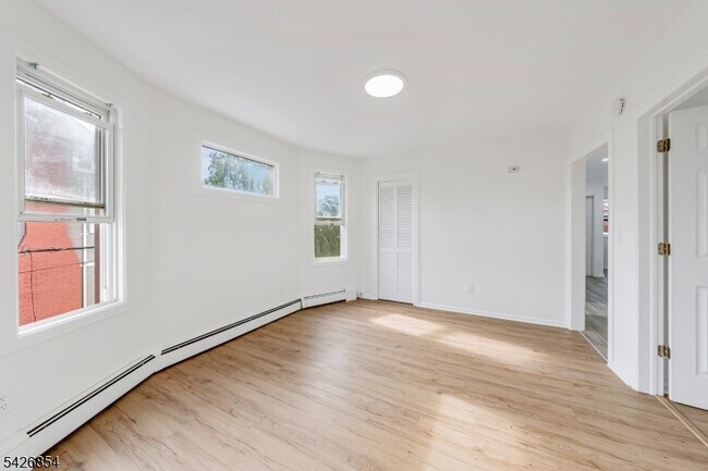 Building Photo - 27 Monsignor Owens Pl