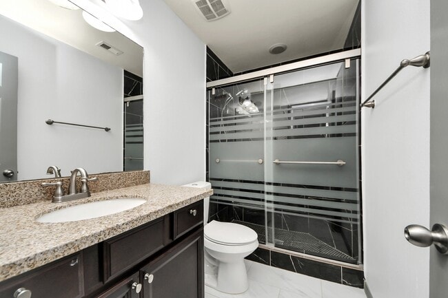 Building Photo - 4410 Lodge Vine Ct