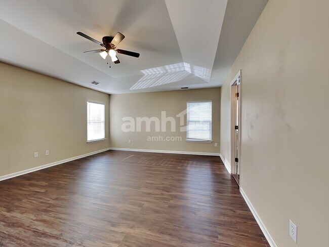 Building Photo - 711 Professor Dr