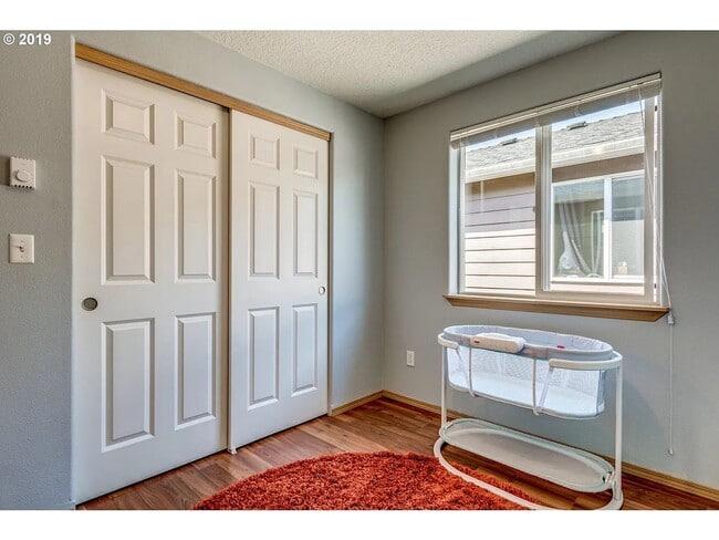 Building Photo - 422 Donna Dr