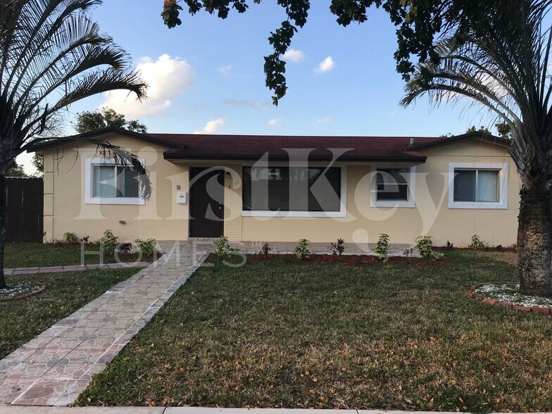 Building Photo - 2751 NW 209th Terrace
