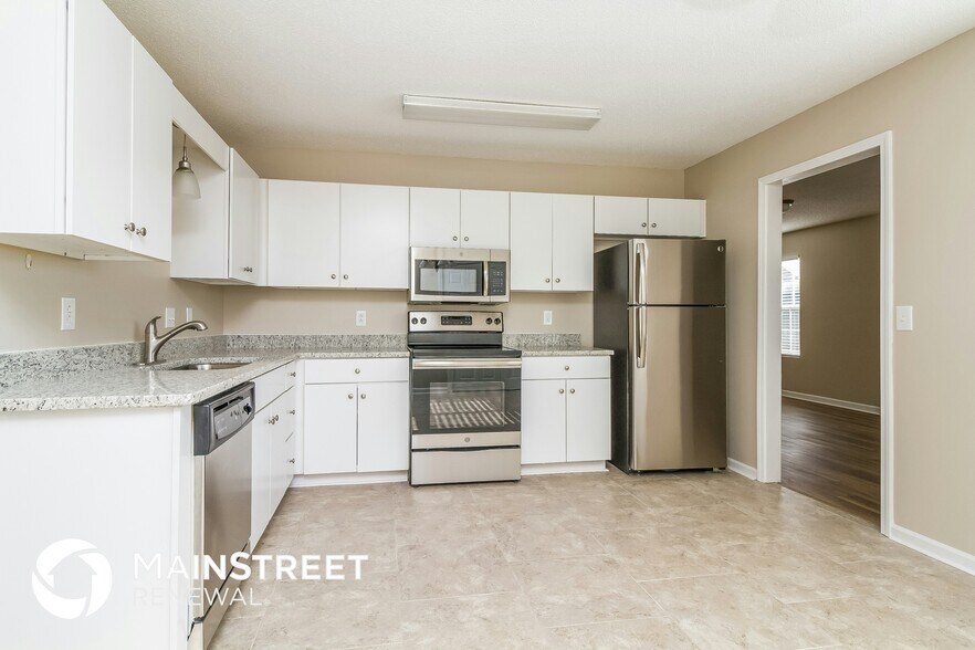 Building Photo - 2755 Painted Pony Dr