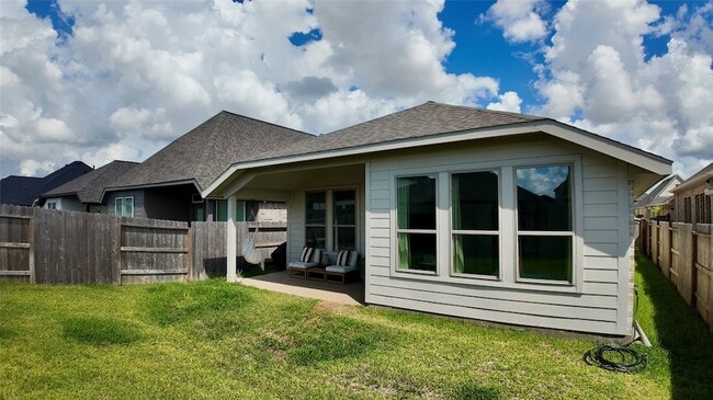 Building Photo - 27127 Cutleaf Daisy Ct