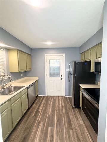 Building Photo - 10650 Steppington Dr