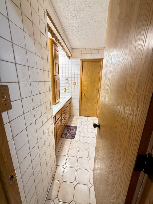 Building Photo - 5911 Farm to Market Rd 1459