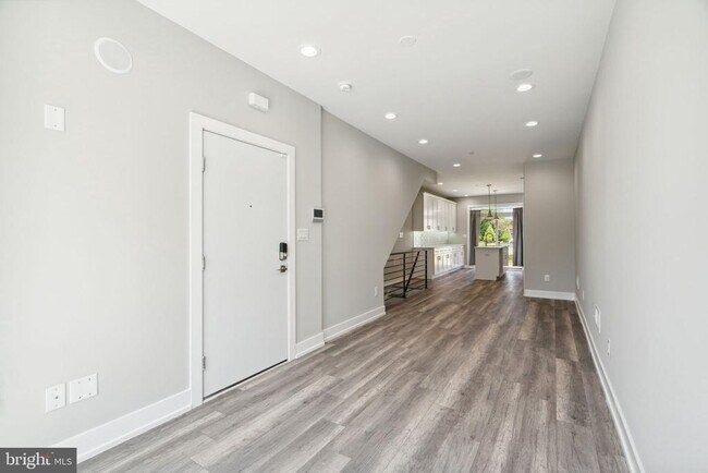 Building Photo - 2429 N 3rd St