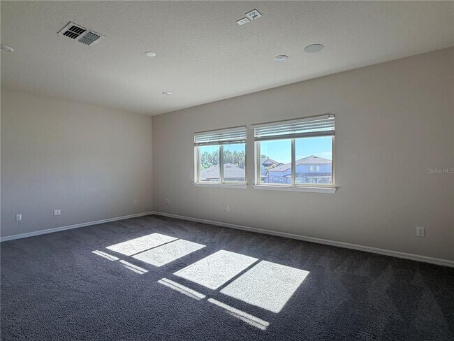 Building Photo - 19259 Briarbrook Dr