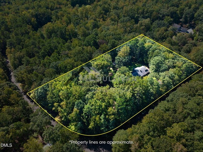 Building Photo - 2227 Graystone Ln