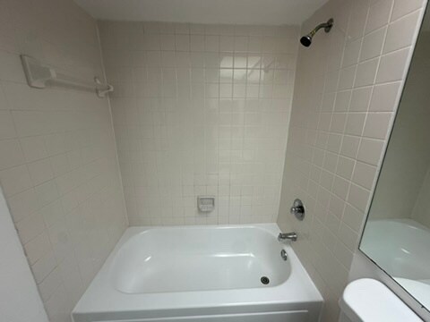 Building Photo - 2636 SE 20th Ct