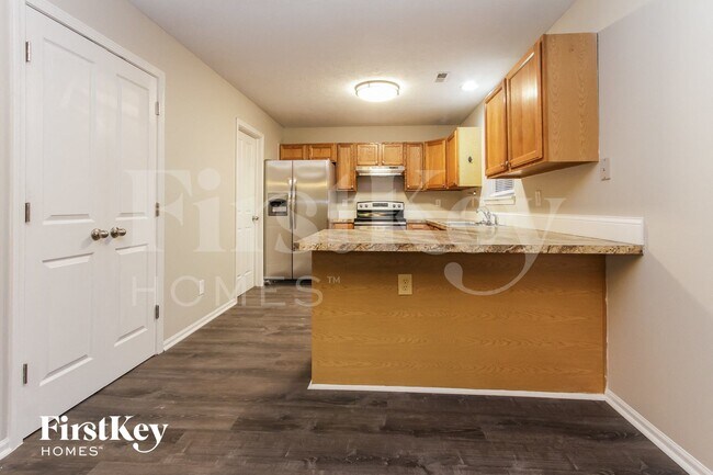 Building Photo - 540 Garden Grace Dr