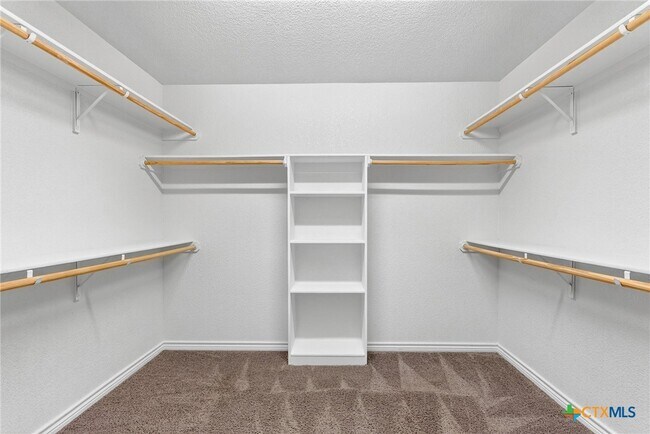 Building Photo - 7002 Spirit Of The W Dr