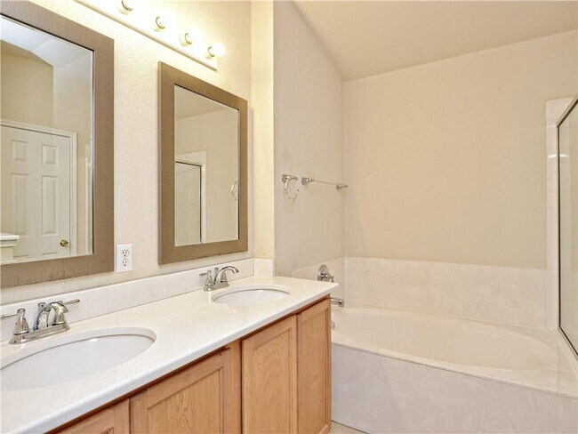 Building Photo - 1503 Big Bend Dr