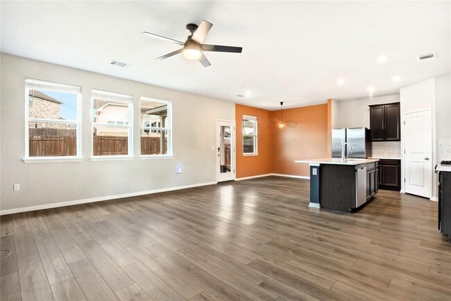 Building Photo - 13114 Brave Tenderfoot Trl