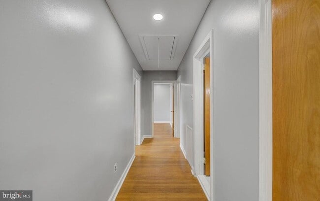 Building Photo - 11 Providence Rd