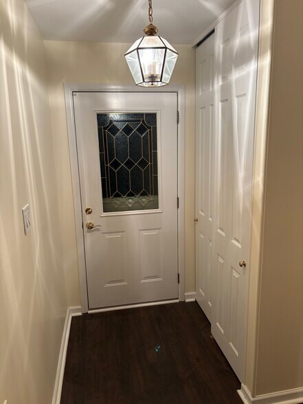 Building Photo - 46 Patmore Rd