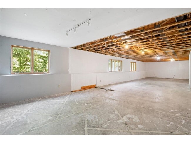 Building Photo - 18534 98th Pl N