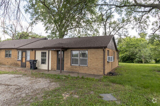 Building Photo - 2800 Mexico Gravel Rd