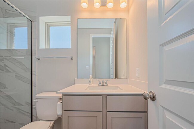Building Photo - 4046 Colony Ln