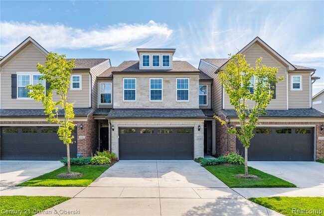 Primary Photo - 2090 Addison Cir