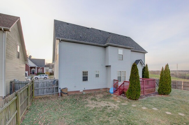 Building Photo - Super Views of Kentucky while in Clarksville