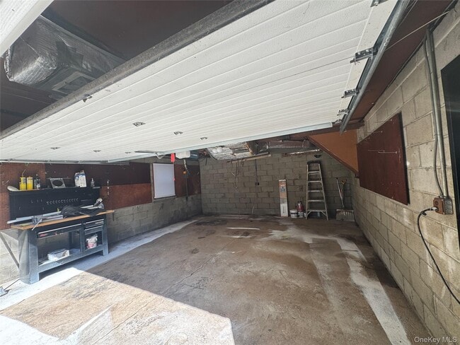 Building Photo - 29 S Mortimer Ave