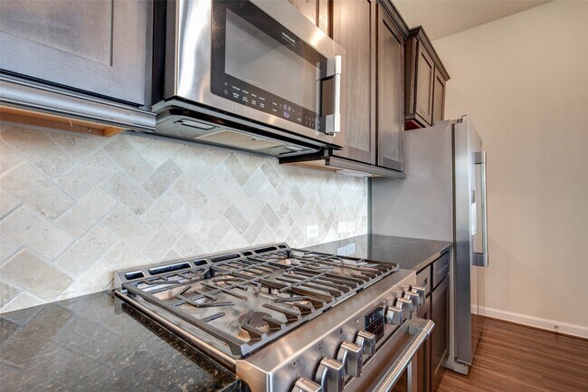 Building Photo - 22746 Sutherland Bend Ln