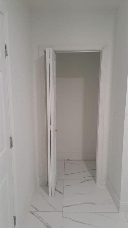 Building Photo - 1405 W Rambla St