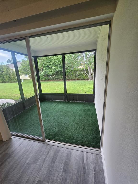 Building Photo - 1107 Queen Anne Dr