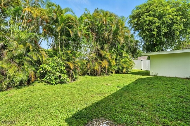 Building Photo - 1250 Kasamada Dr