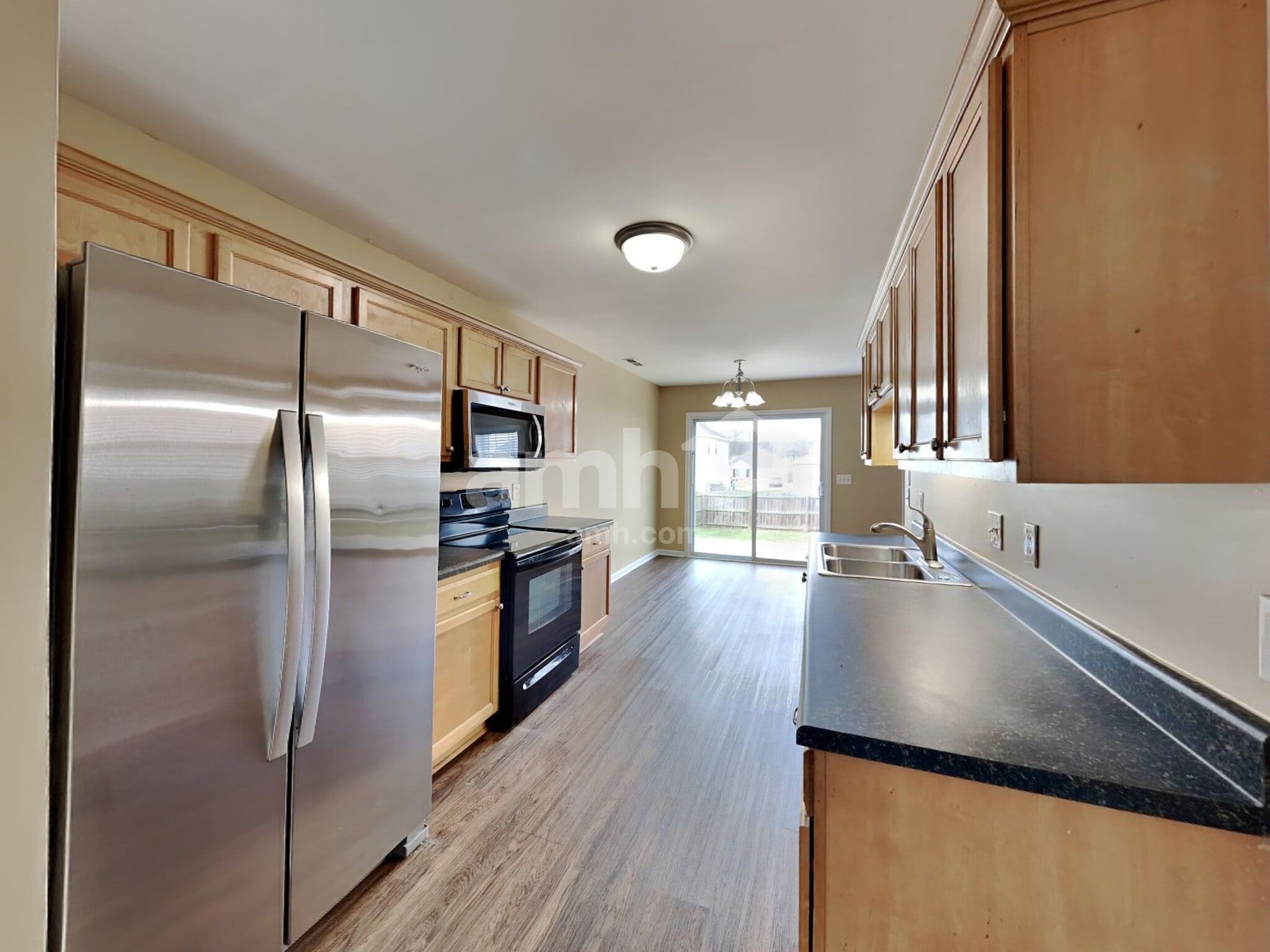 Building Photo - 1262 Lasalle Dr