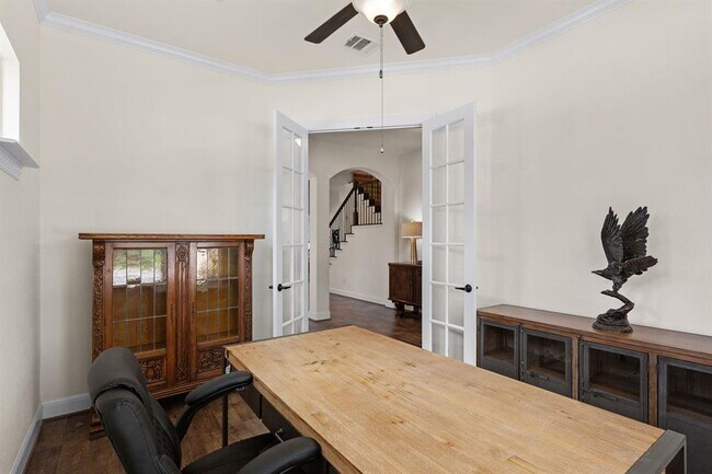 Building Photo - 1113 Hartman Dr