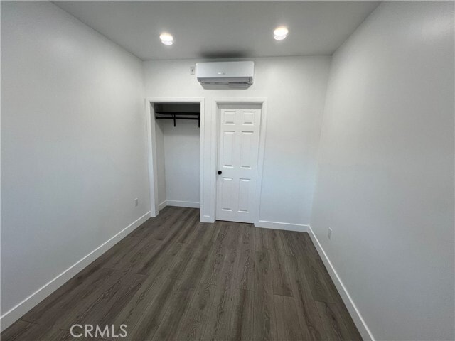 Building Photo - 19849 Gresham St