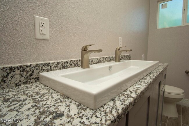 Building Photo - 5837 Marlin Dr