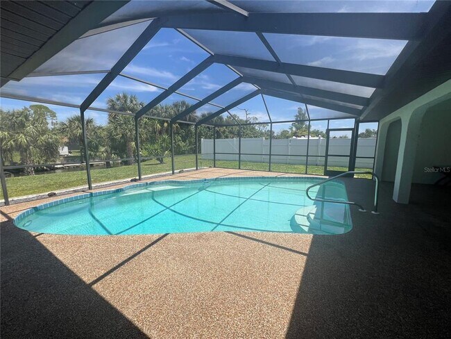 Building Photo - 21212 Burkhart Dr