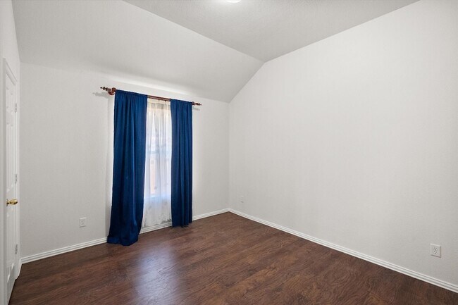 Building Photo - 6705 Terrace Glen Dr